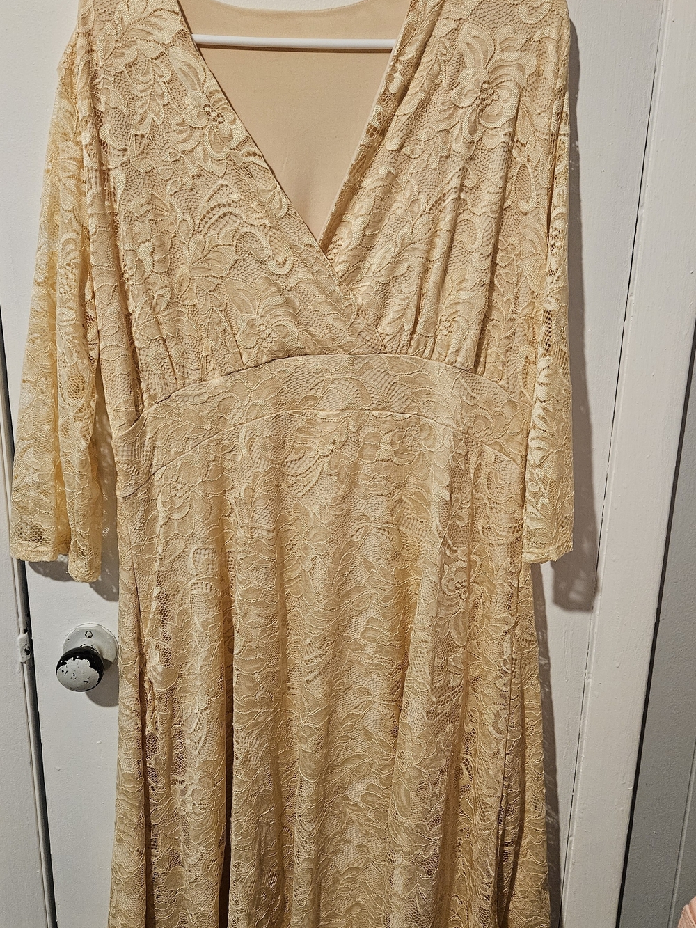 Elegant Lace V-Neck Dress in Light Beige XXXL